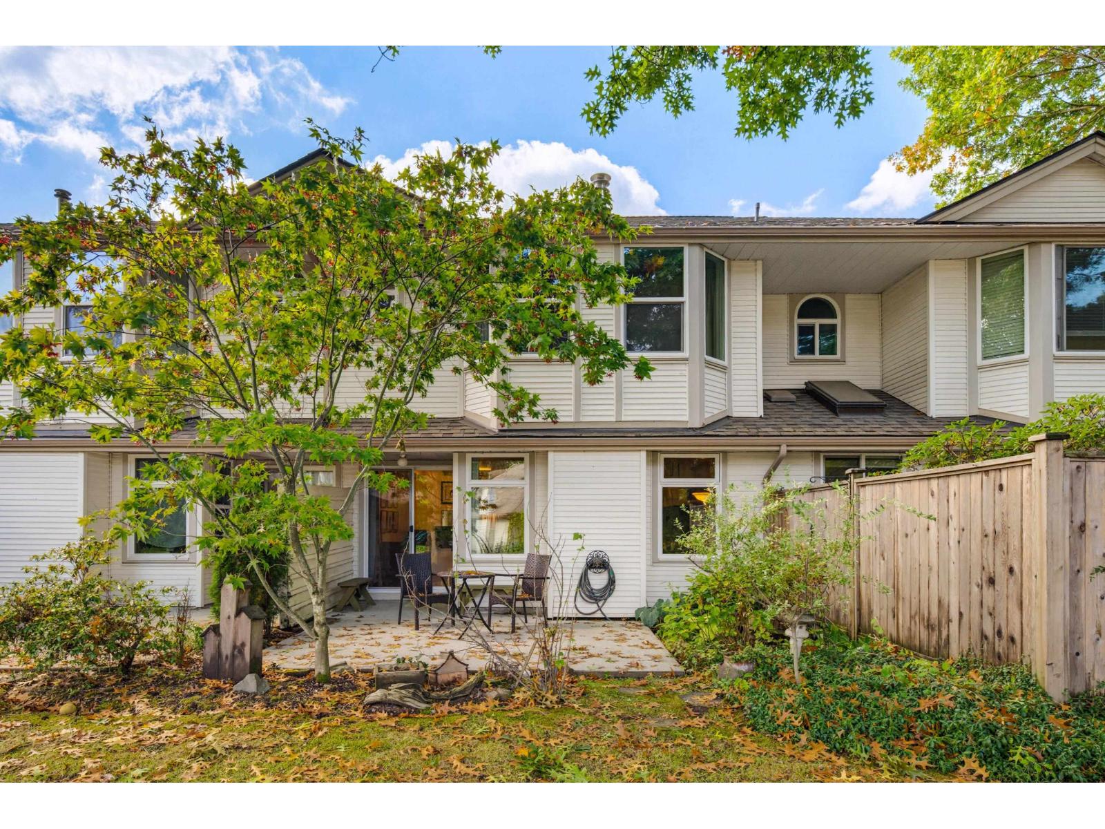 60 9045 Walnut Grove Drive Property Photo 37