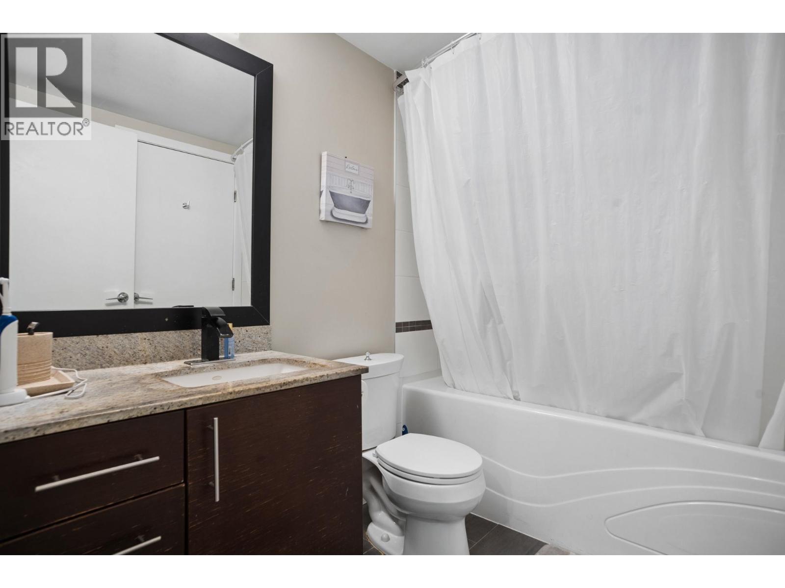 201 14300 Riverport Way Property Photo 18
