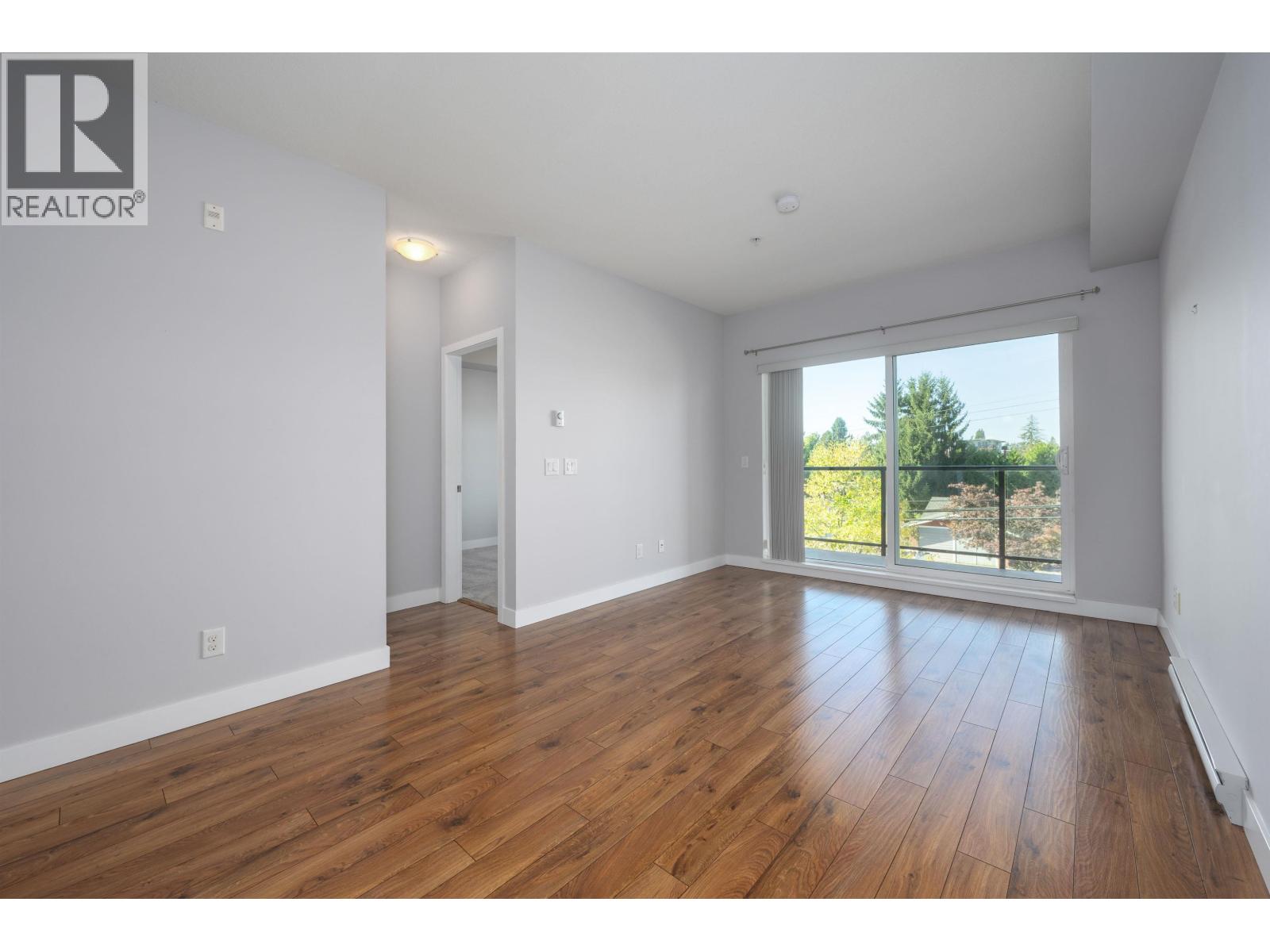 311 12070 227 Street Property Photo 12