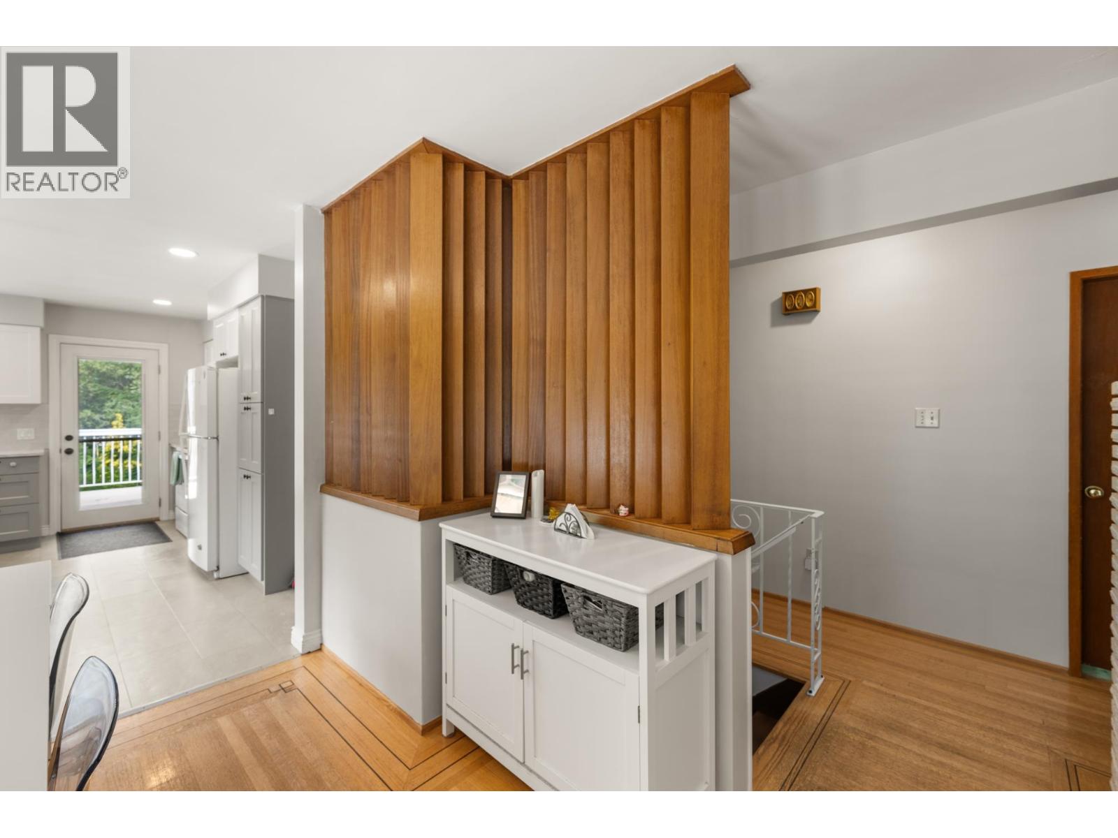 1001 Gatensbury Street Property Photo 14