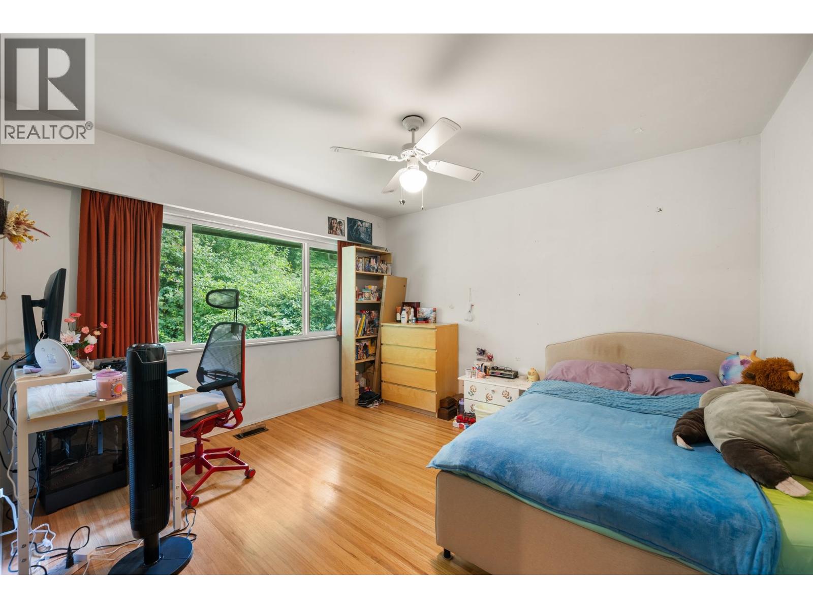 1001 Gatensbury Street Property Photo 21