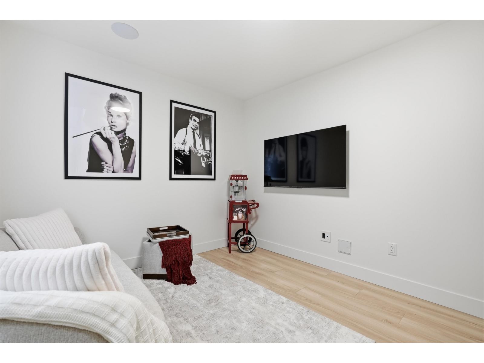9312 Ebor Road Property Photo 14