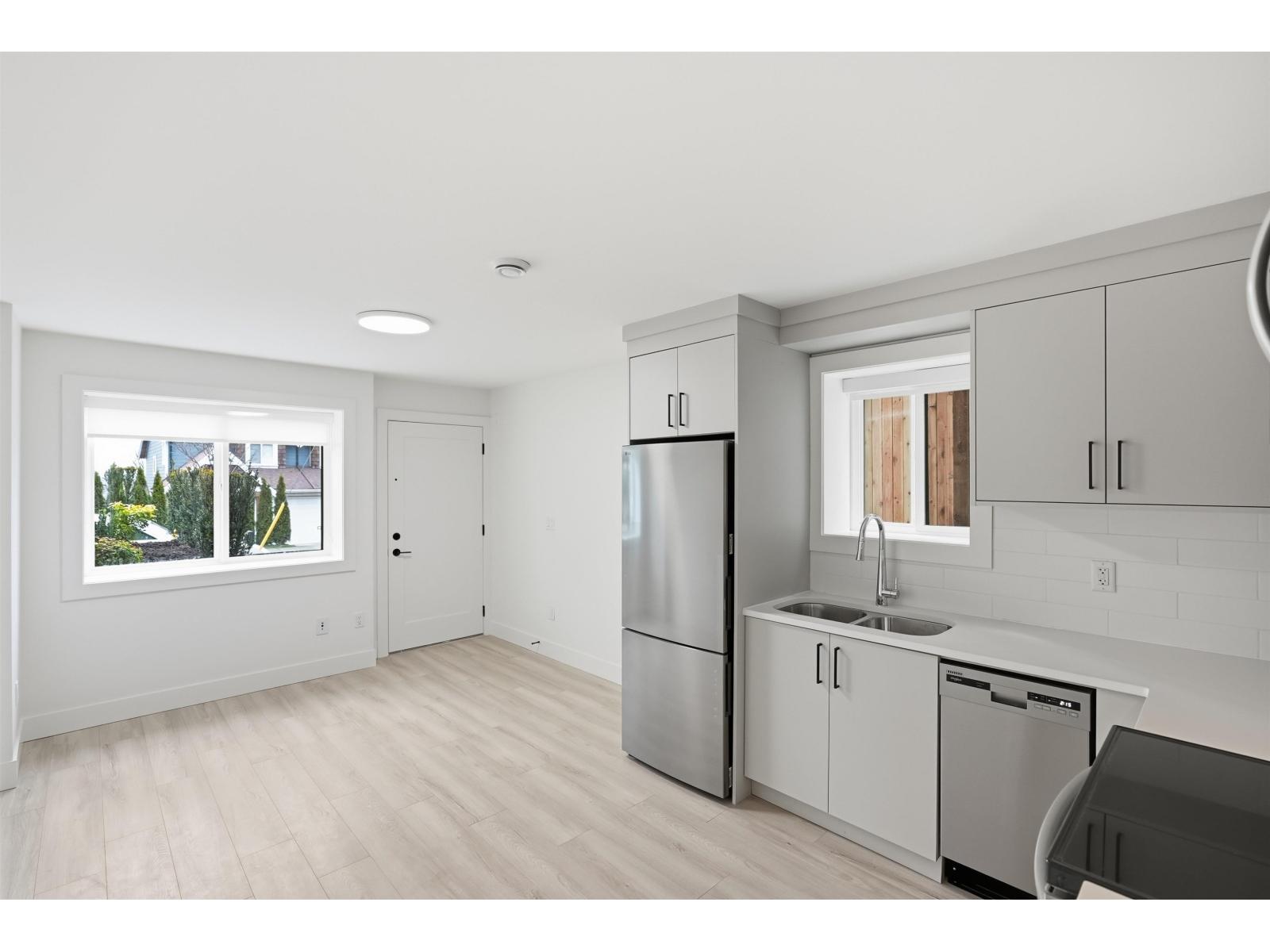9312 Ebor Road Property Photo 15