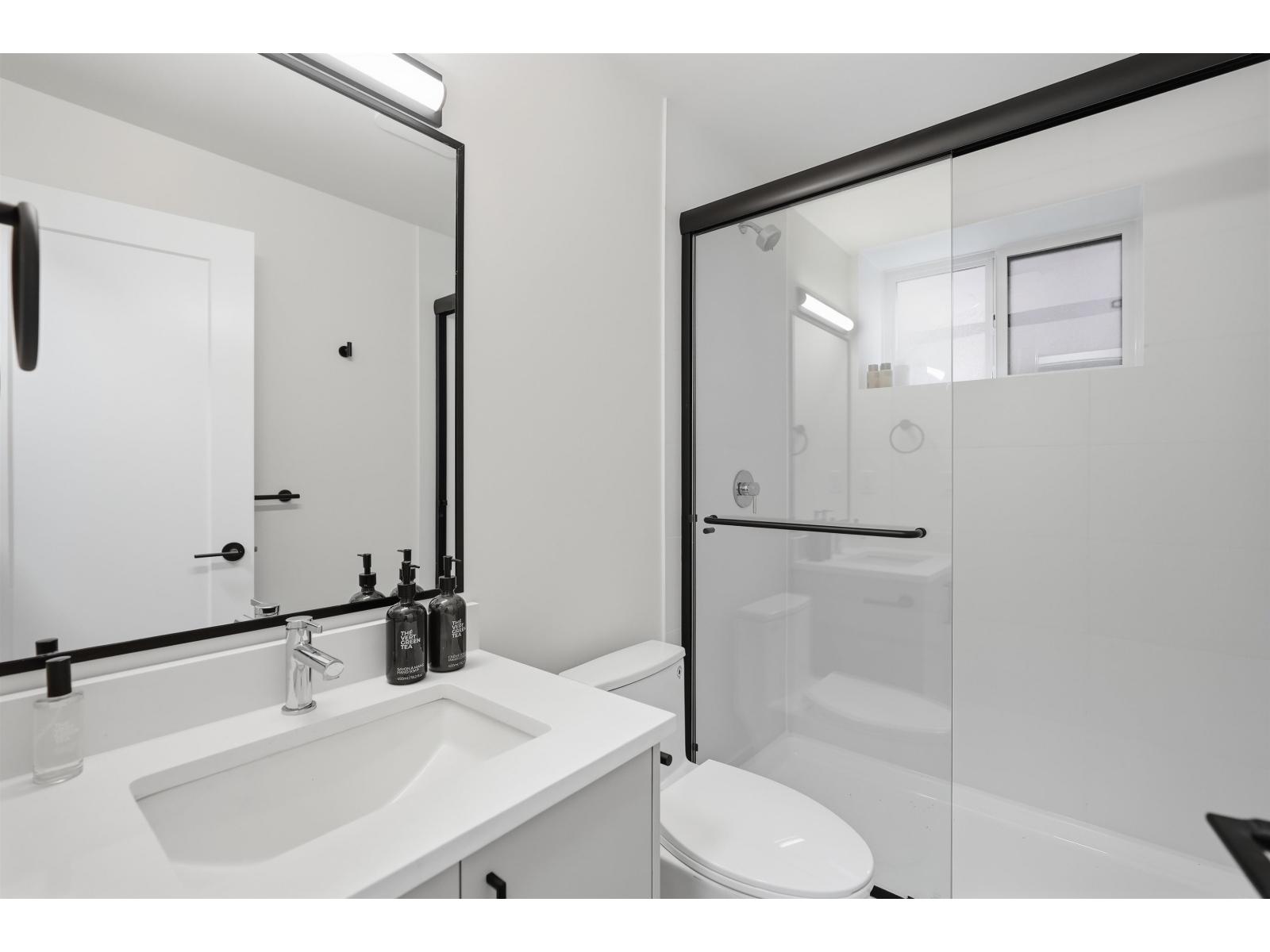 9312 Ebor Road Property Photo 17