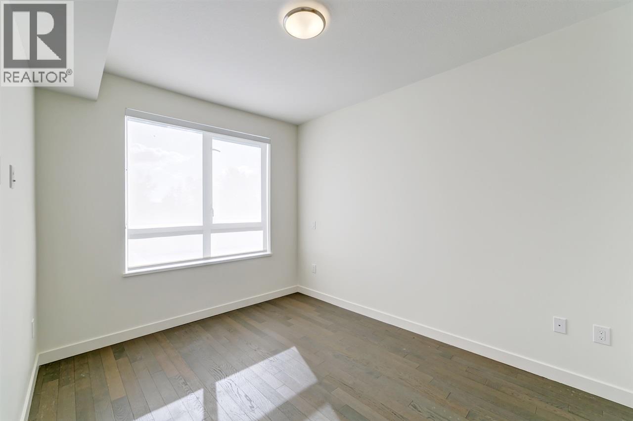 427 4033 May Drive Property Photo 8