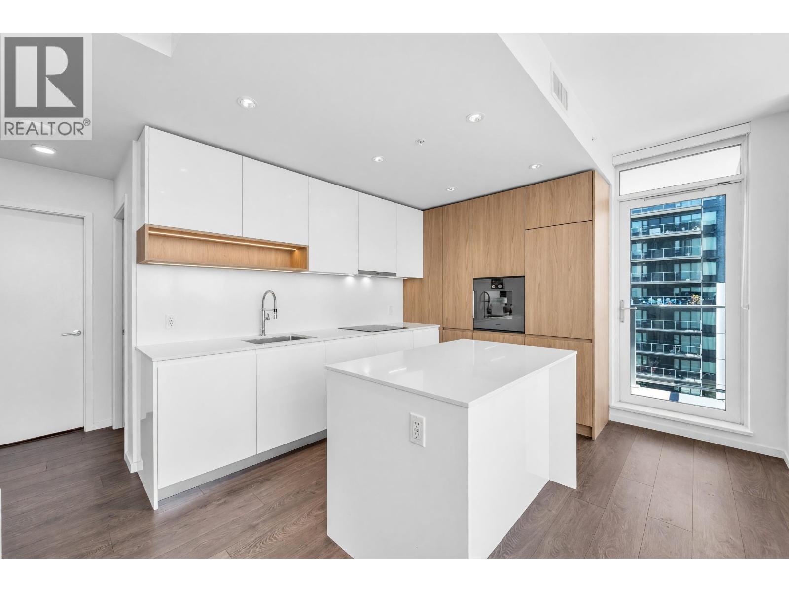 902 6808 Minoru Boulevard Property Photo 1
