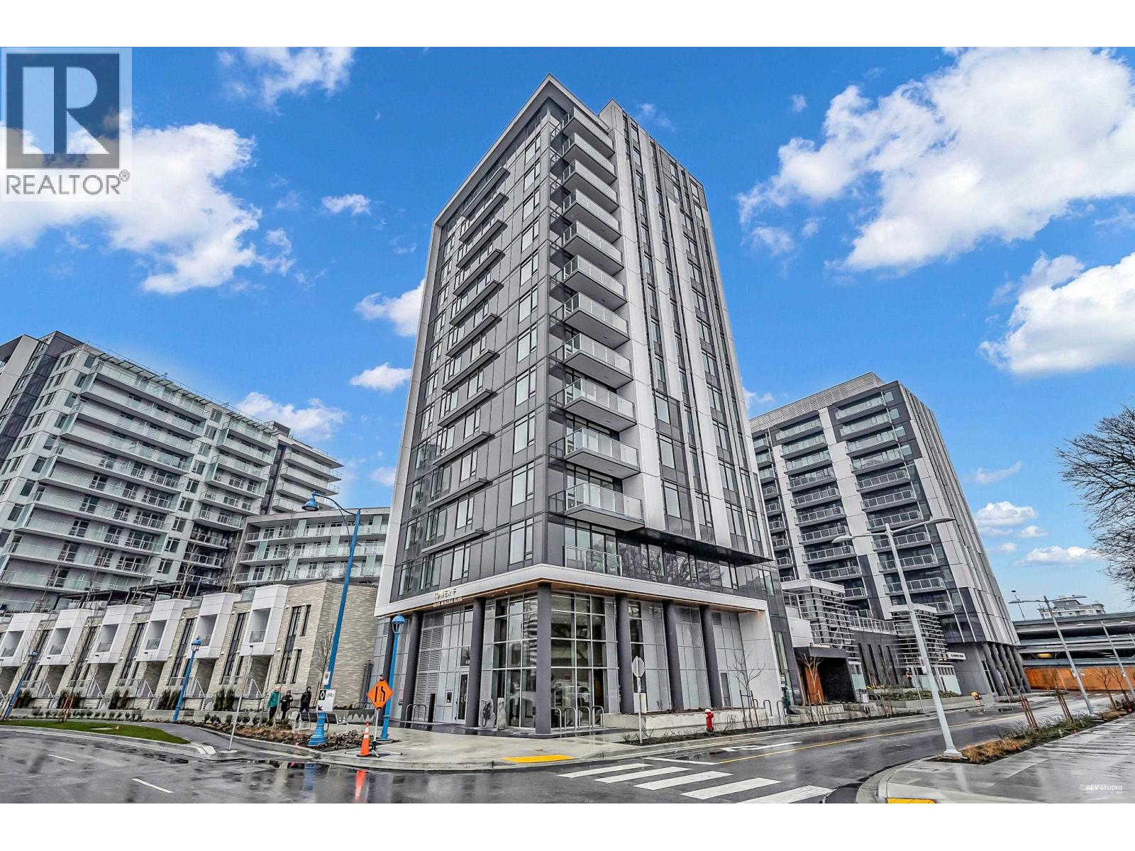 902 6808 Minoru Boulevard Property Photo 2