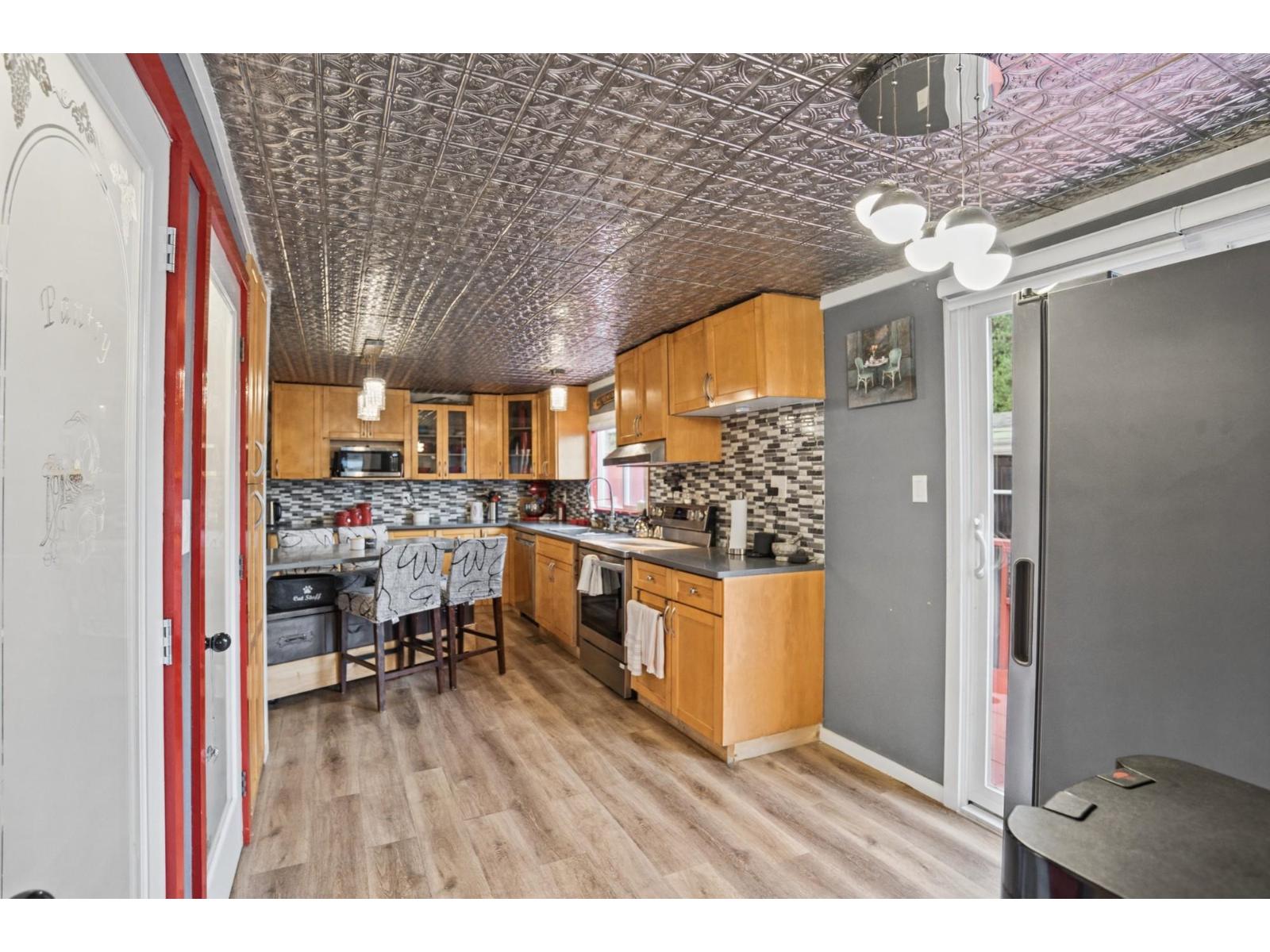 25 13650 80 Avenue Property Photo 10