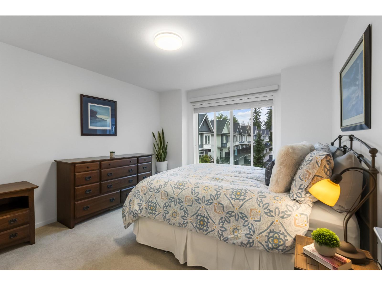 58 16678 25 Avenue Property Photo 13