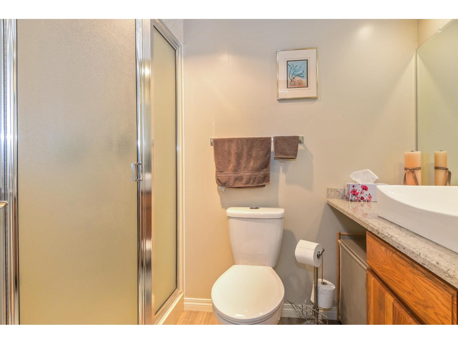 113 1442 Foster Street Property Photo 20