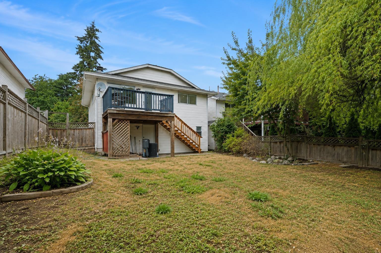 1576 161 Street Property Photo 21