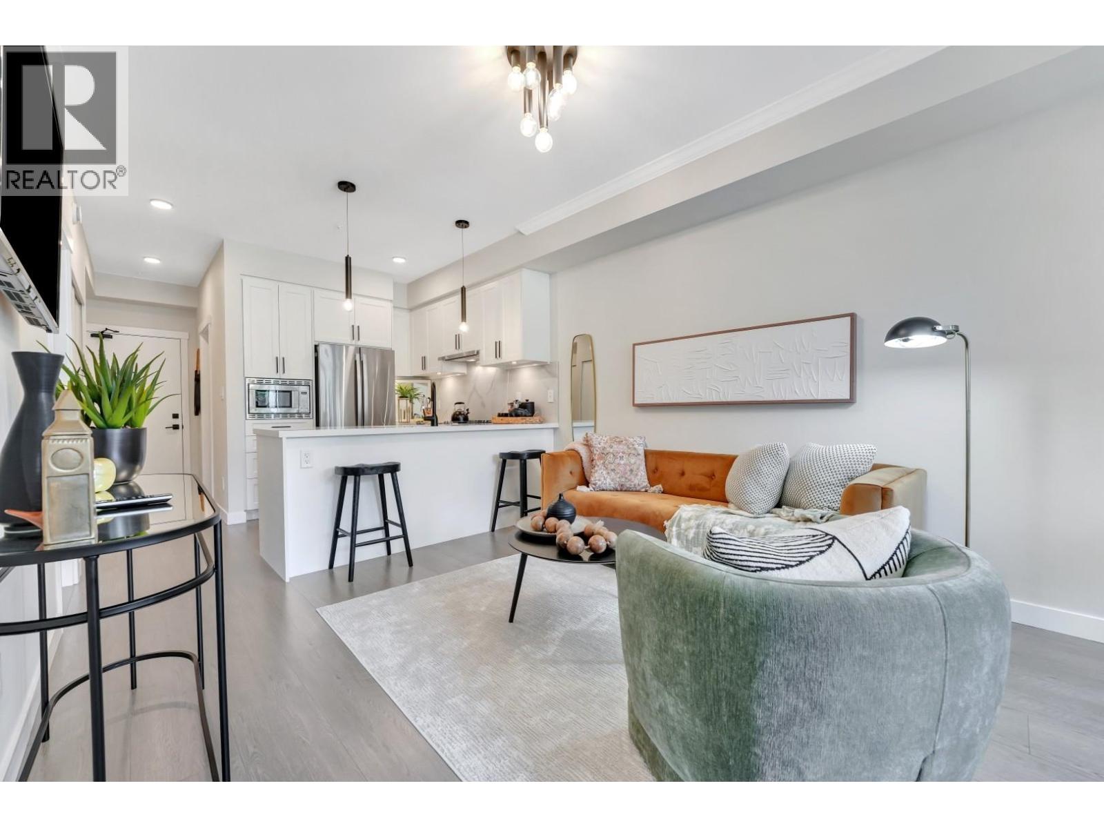212 12143 223 Street Property Photo 15