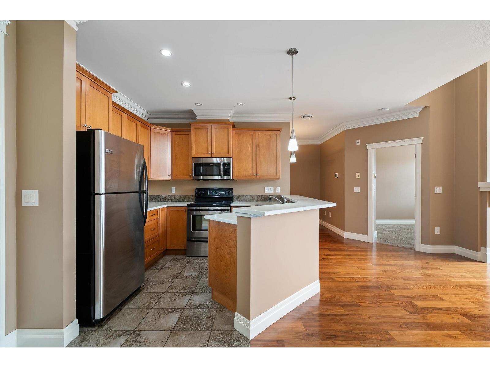 45595 Tamihi Way #405a Property Photo 7