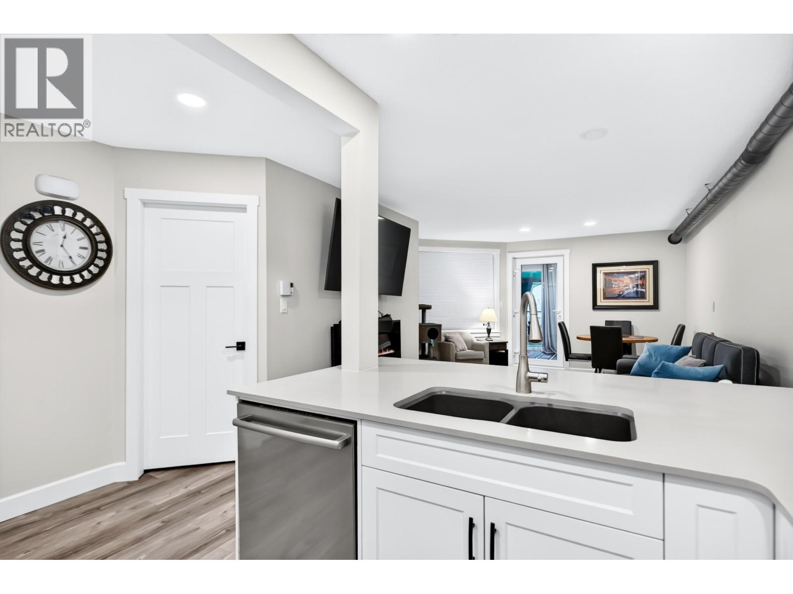 203 11724 225 Street Property Photo 7