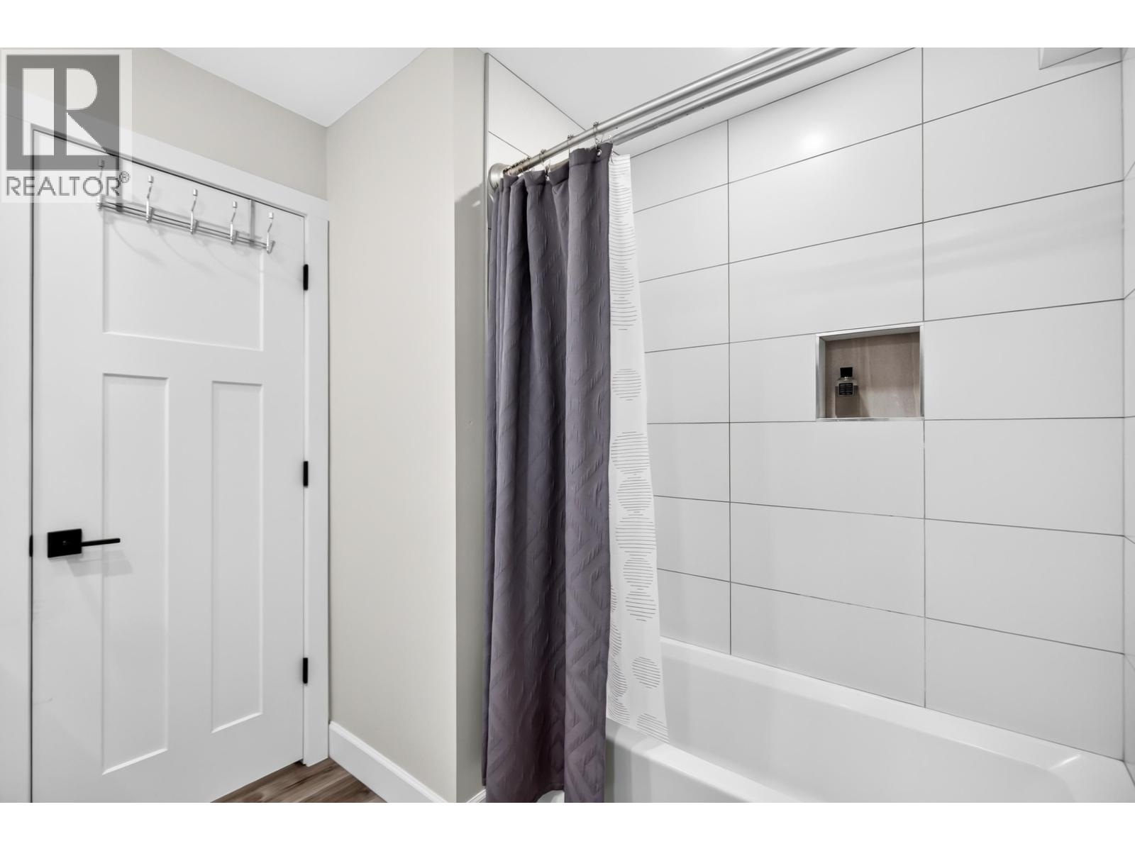 203 11724 225 Street Property Photo 18