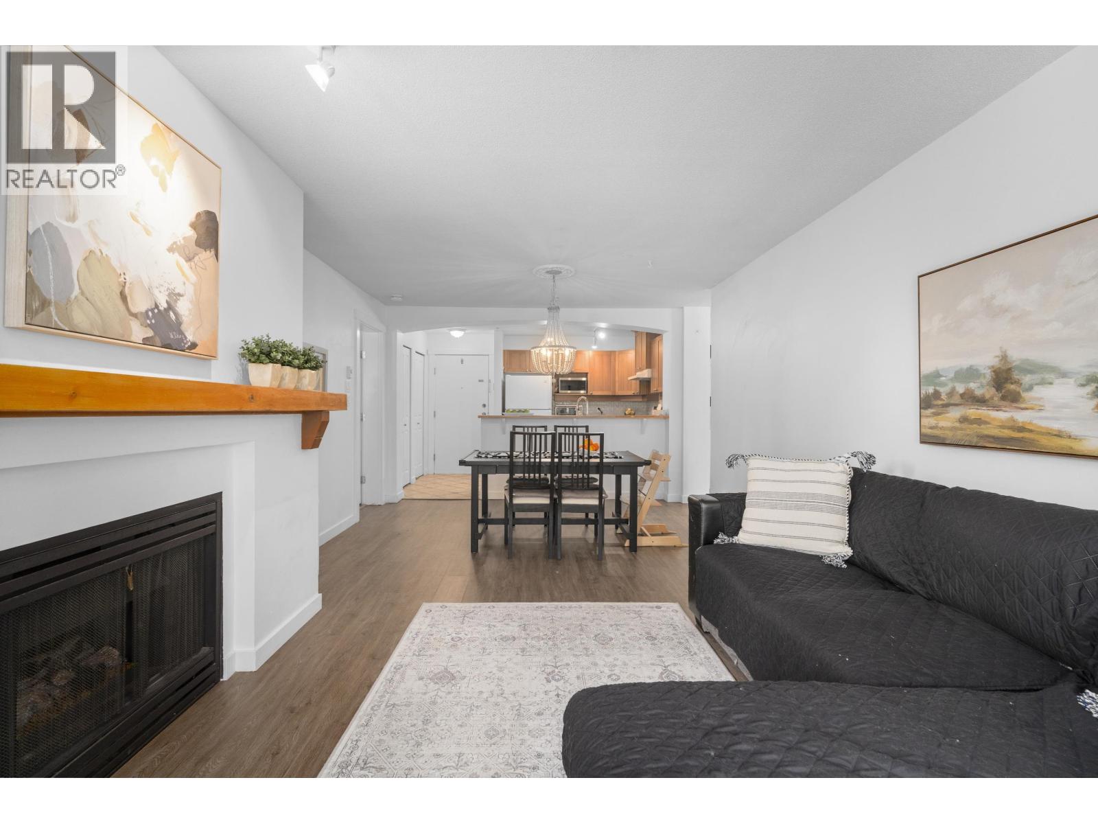 212 1432 PARKWAY BOULEVARD Property Photo 1
