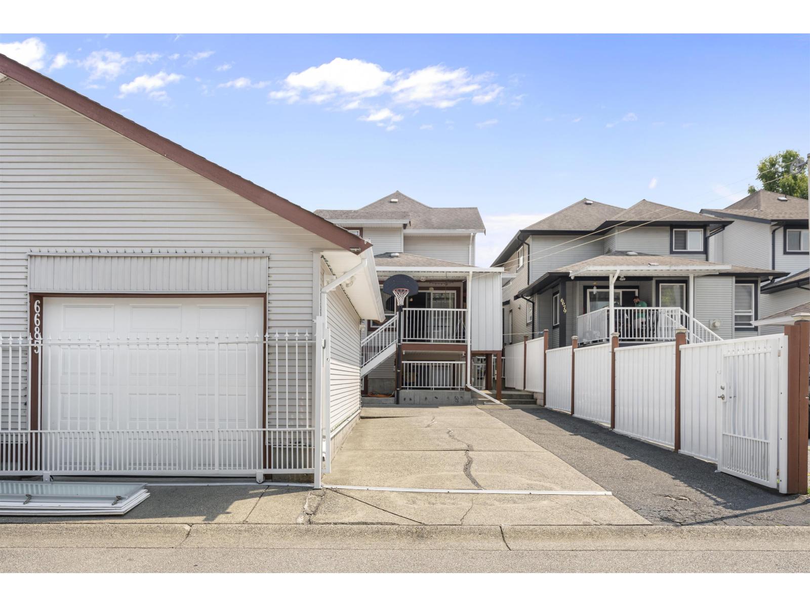 6685 127th Street Property Photo 32