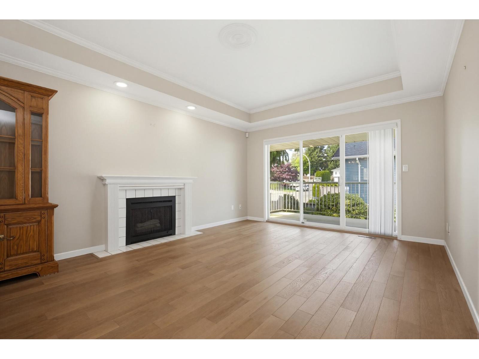 1 32615 Murray Avenue Property Photo 15