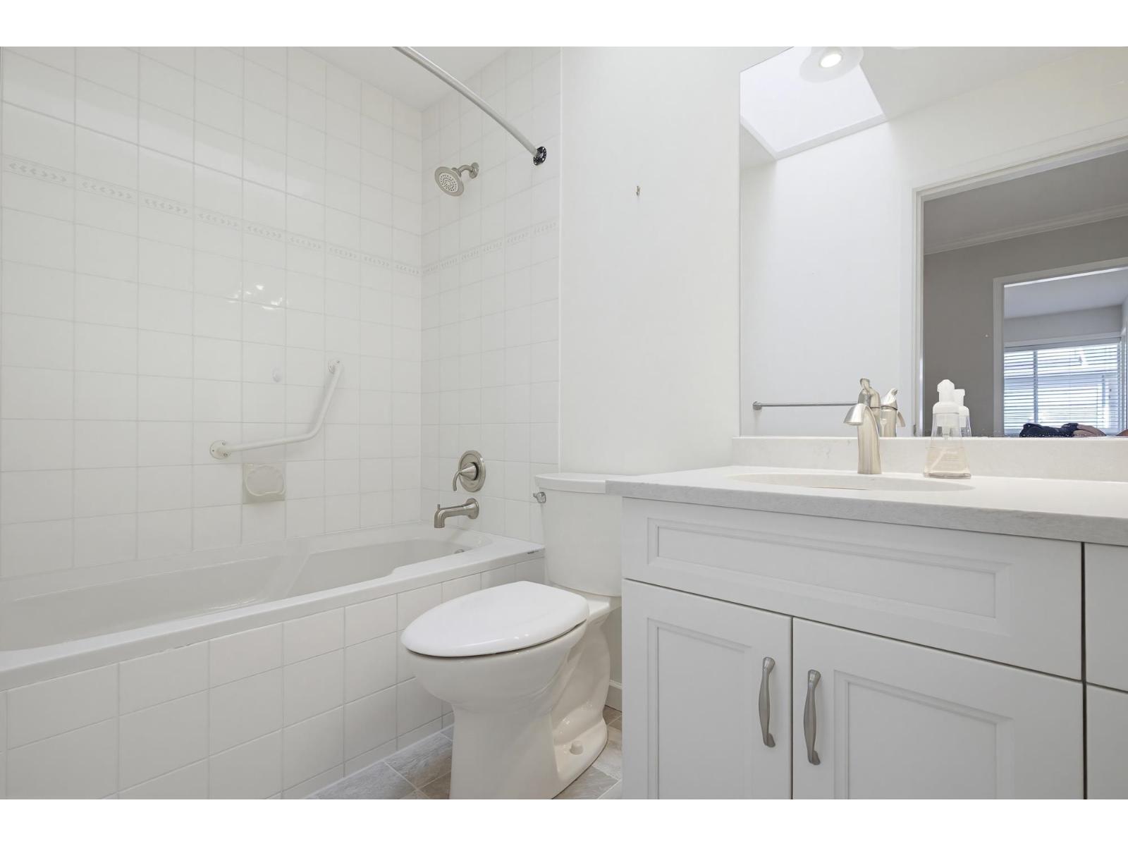 1 32615 Murray Avenue Property Photo 24