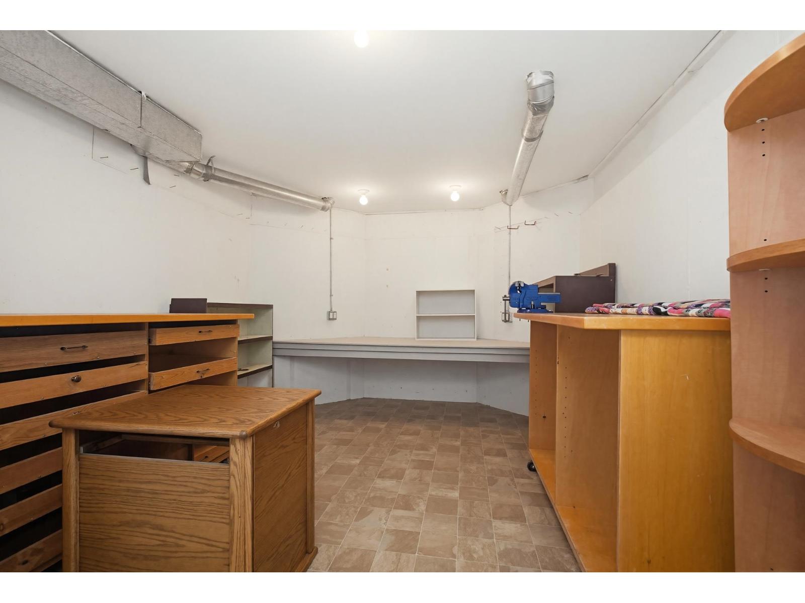 1 32615 Murray Avenue Property Photo 33