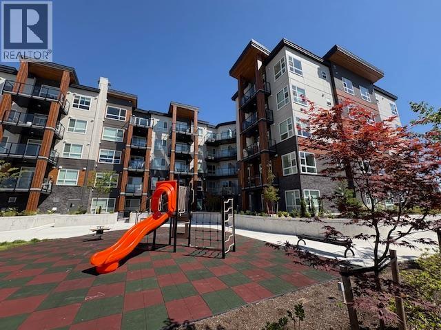 218 12143 223 Street Property Photo 38