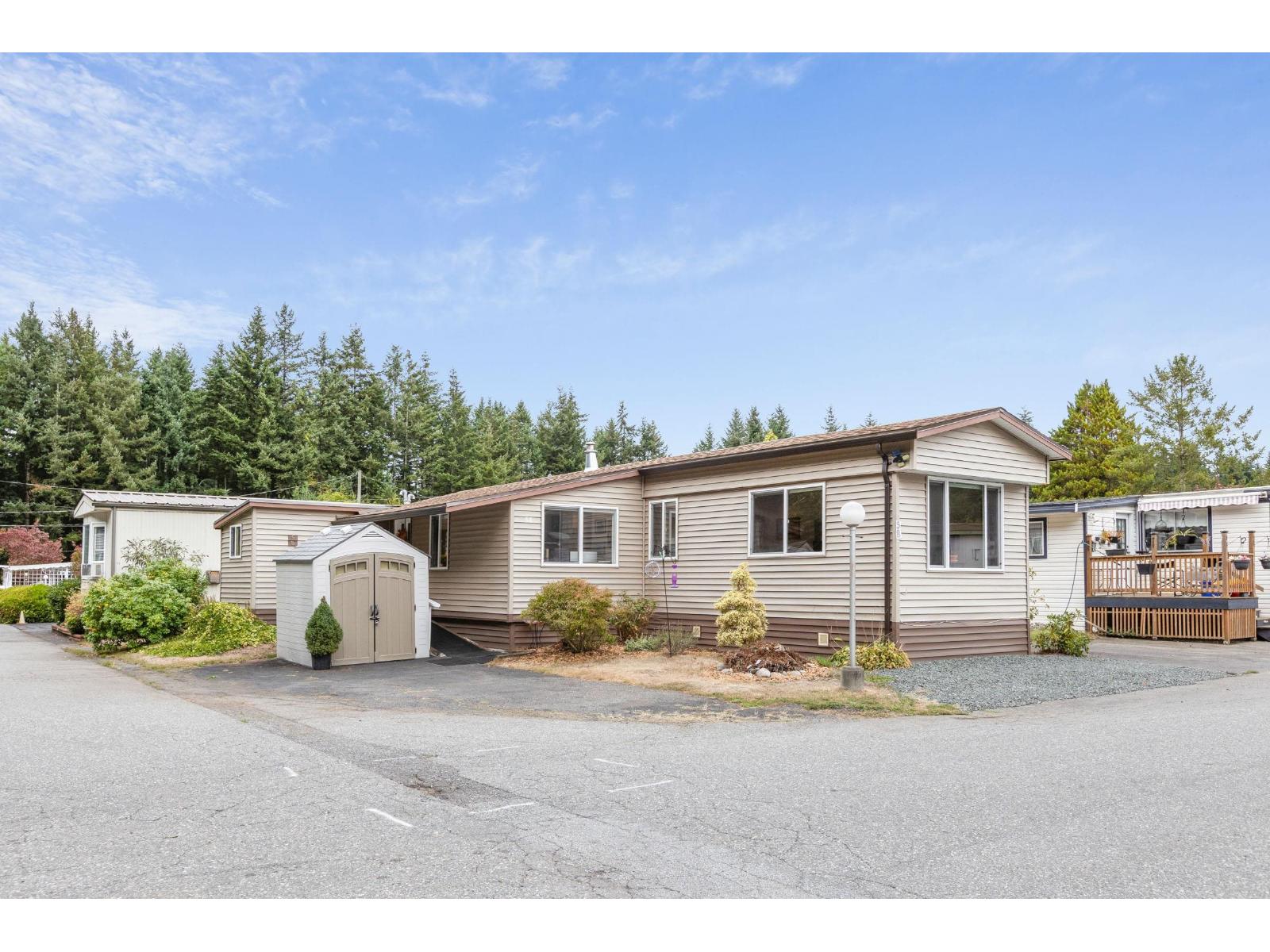 58 3031 200 Street Property Photo 2