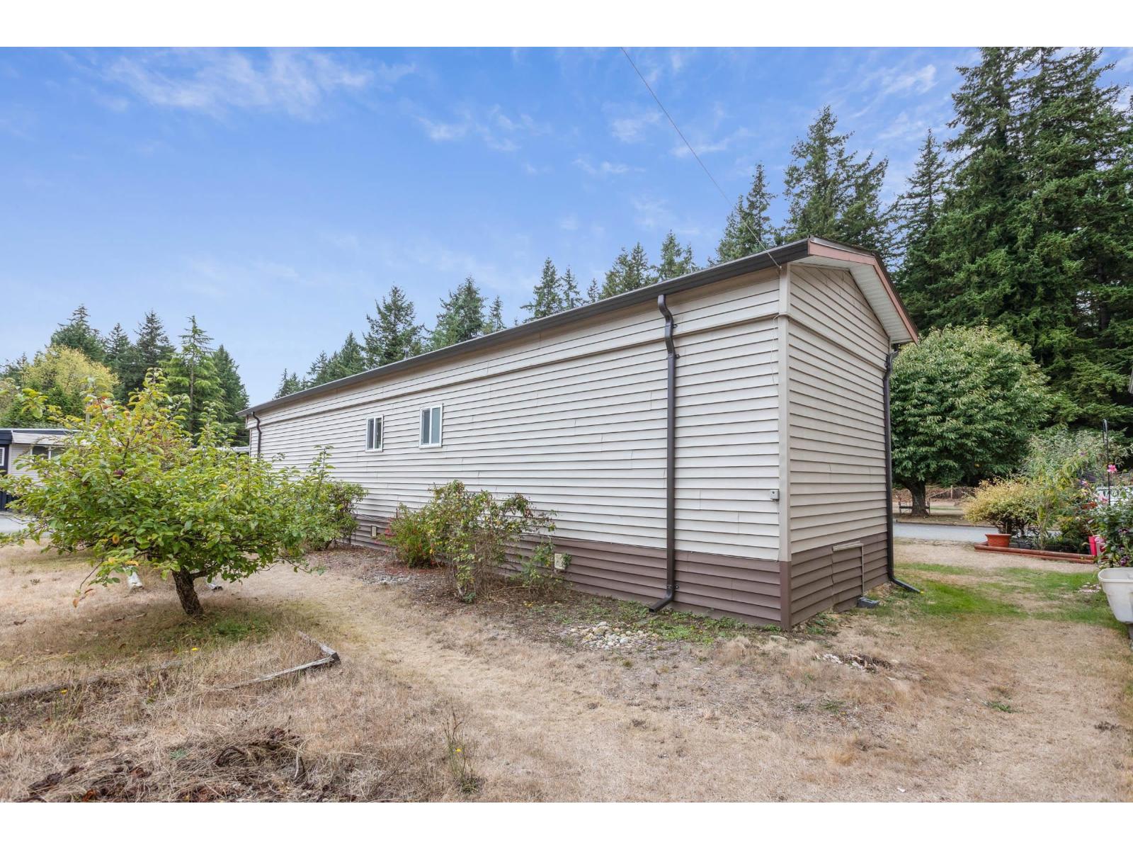 58 3031 200 Street Property Photo 5