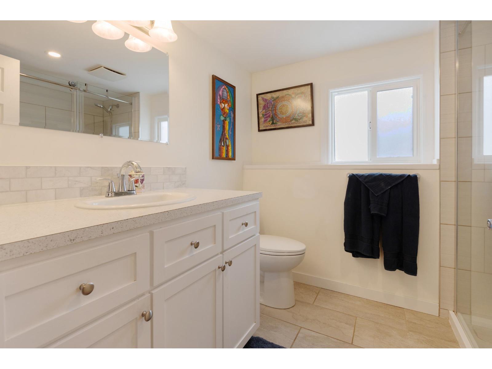 58 3031 200 Street Property Photo 11