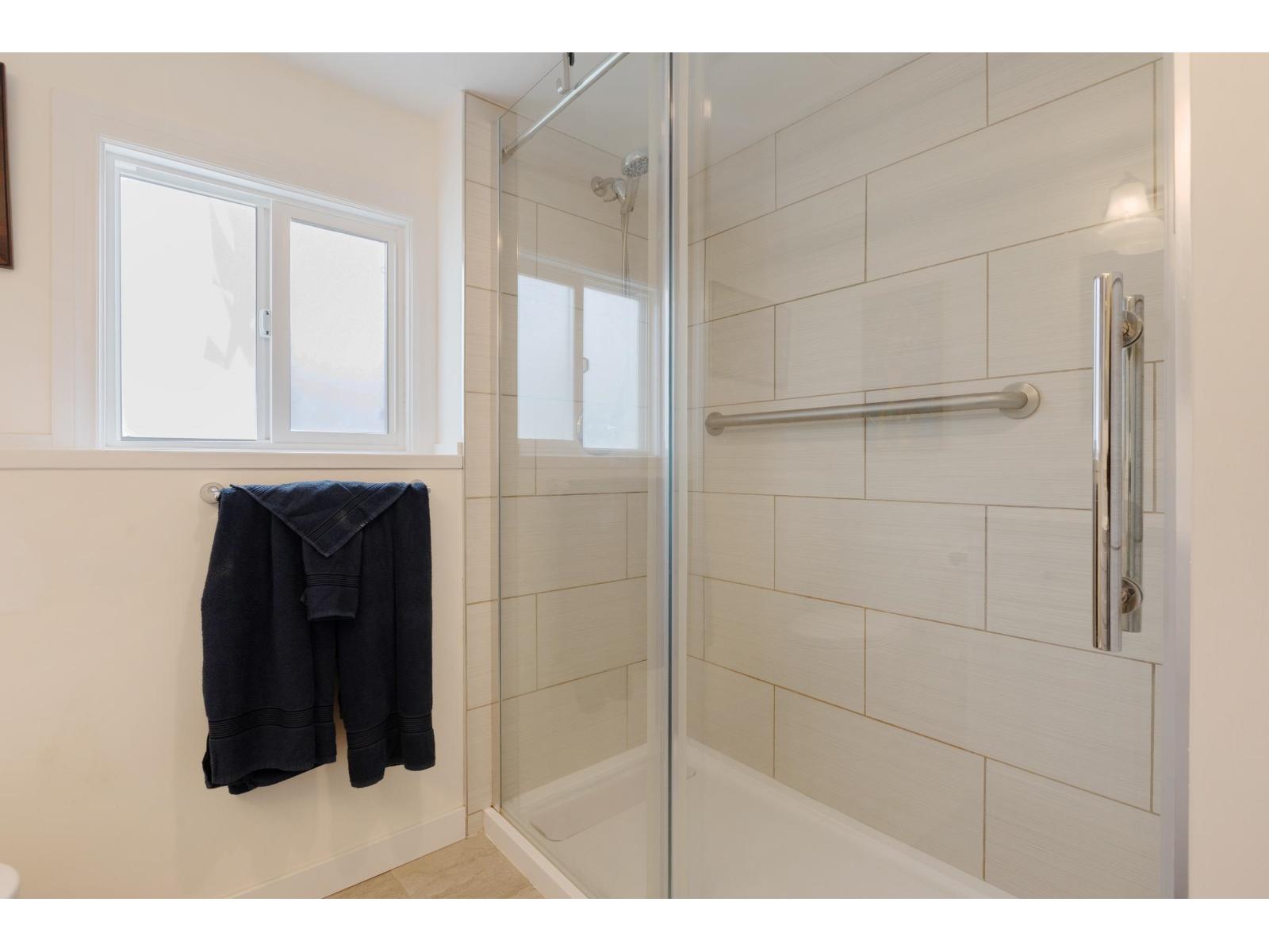 58 3031 200 Street Property Photo 12
