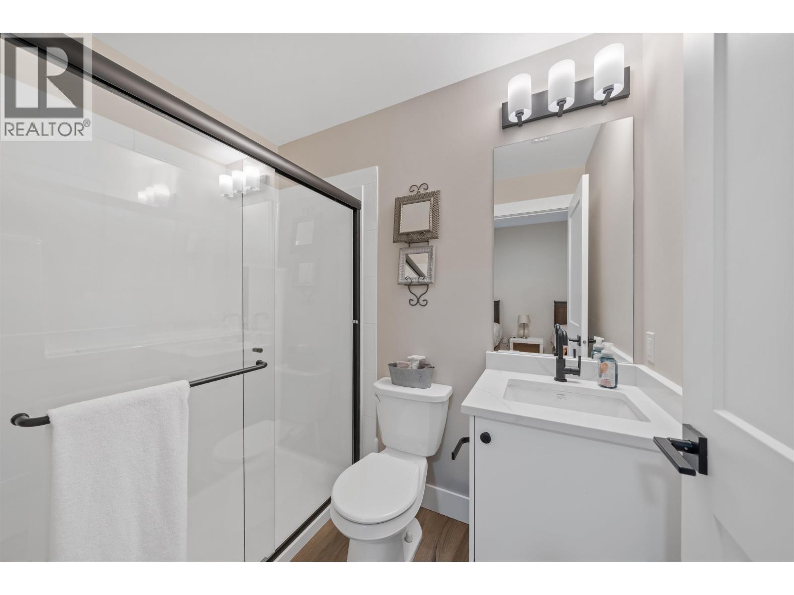 13532 Birdtail Drive Property Photo 28