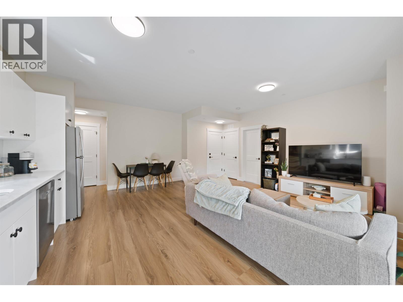 13532 Birdtail Drive Property Photo 32
