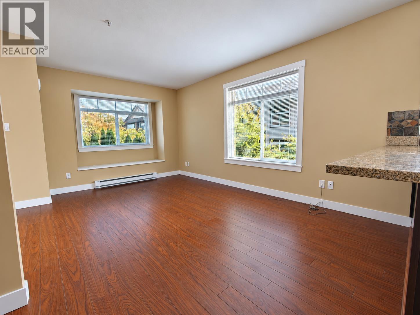 57 7428 14th Avenue Property Photo 10
