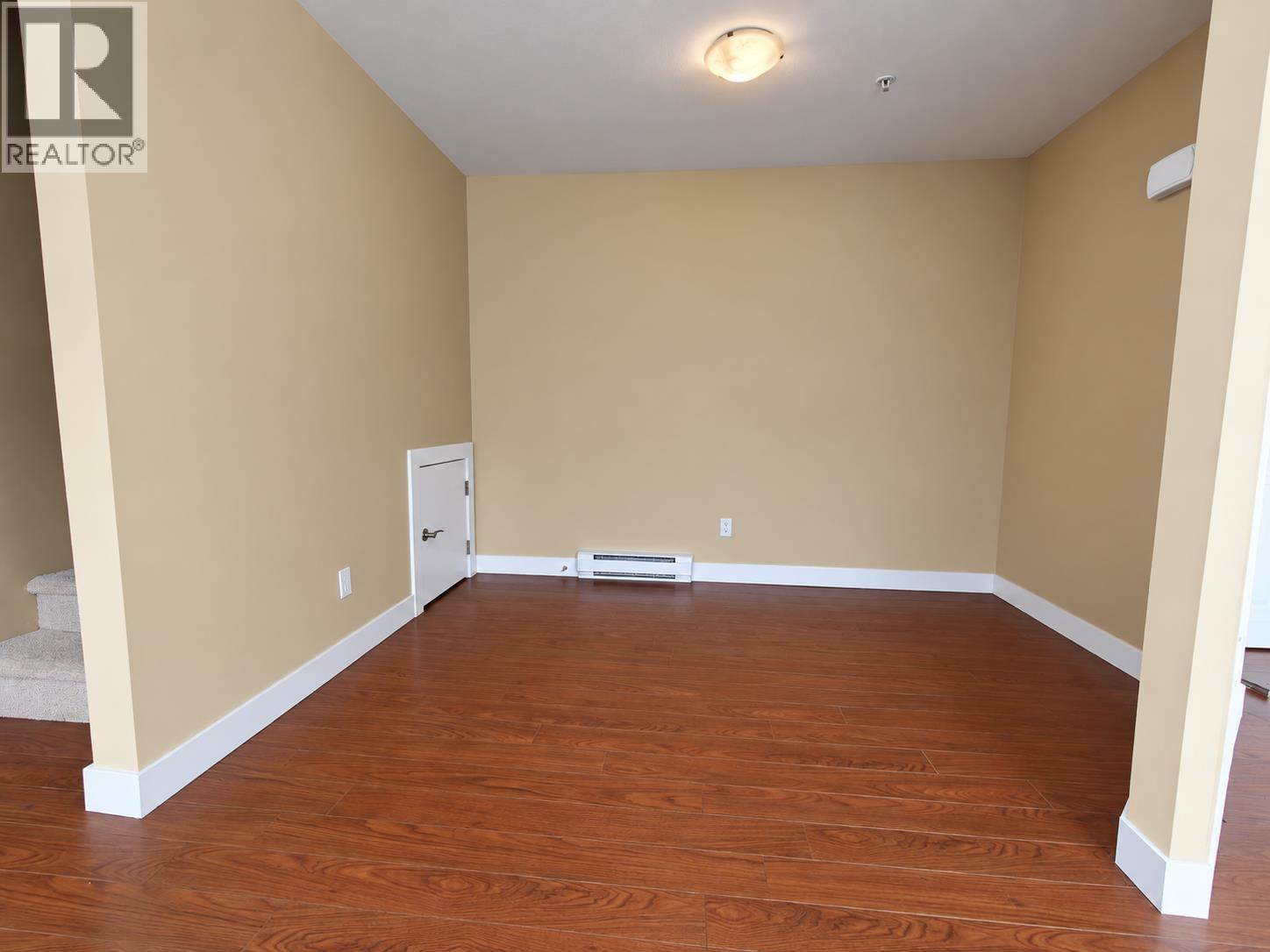 57 7428 14th Avenue Property Photo 12