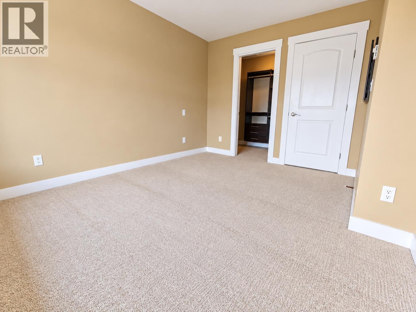57 7428 14th Avenue Property Photo 15