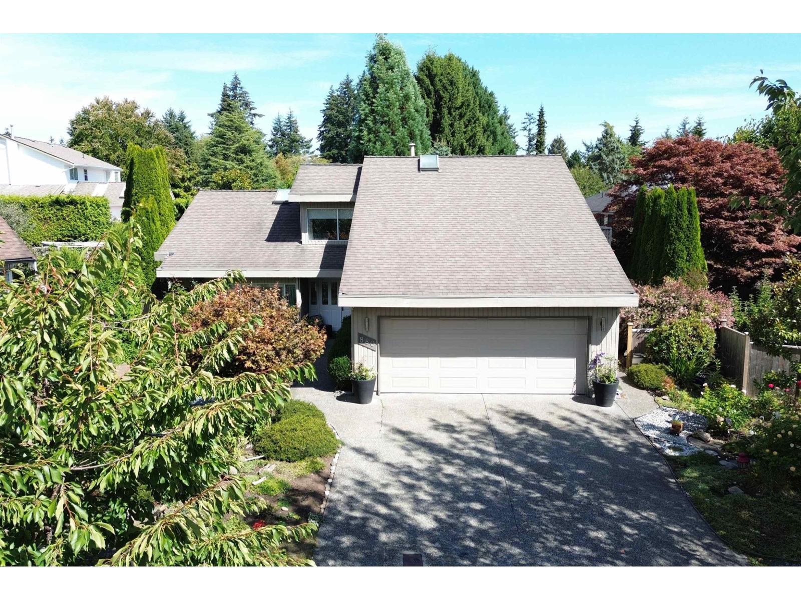 880 164a Street Property Photo 31