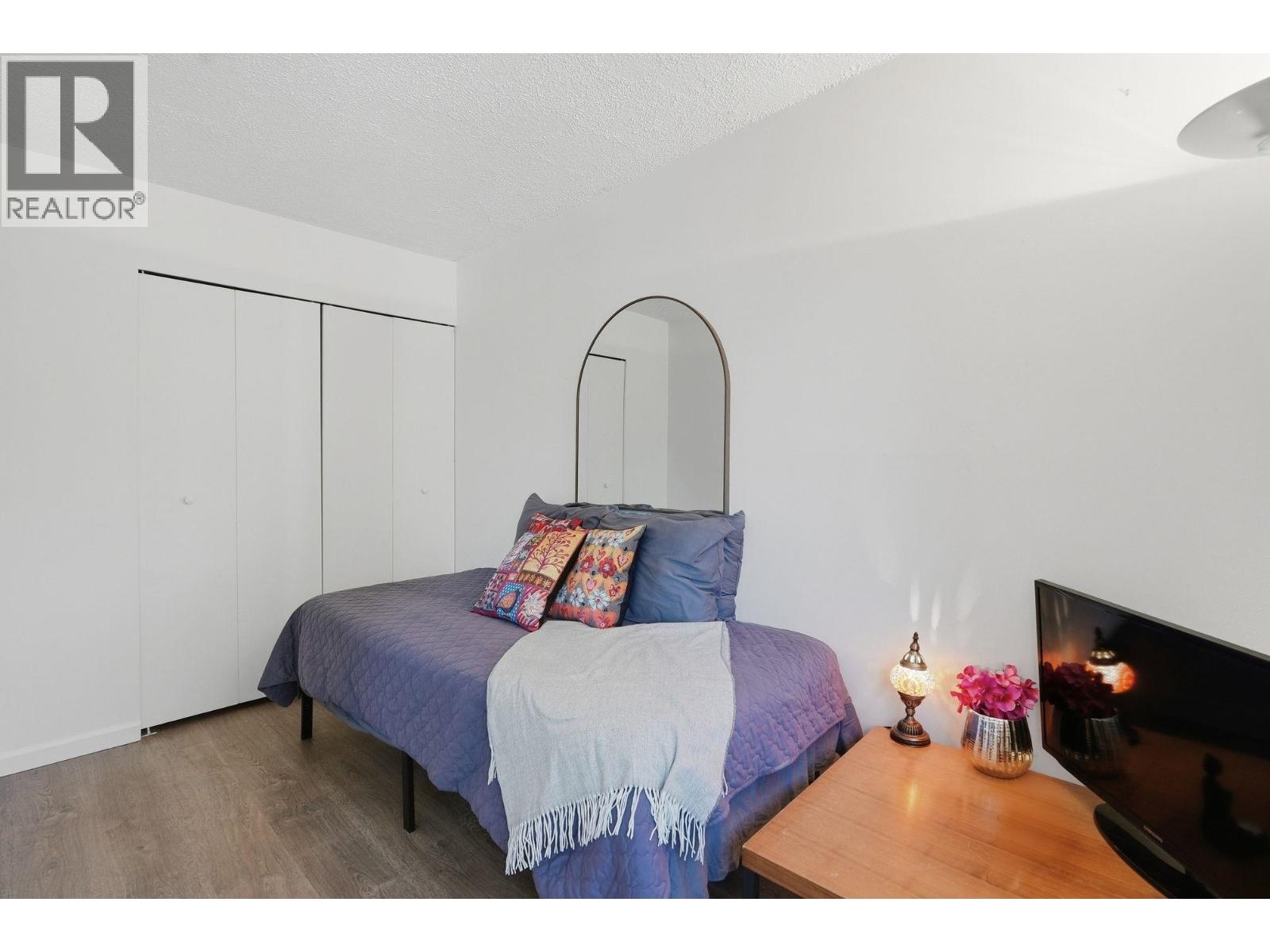 104 3465 Glen Drive Property Photo 15