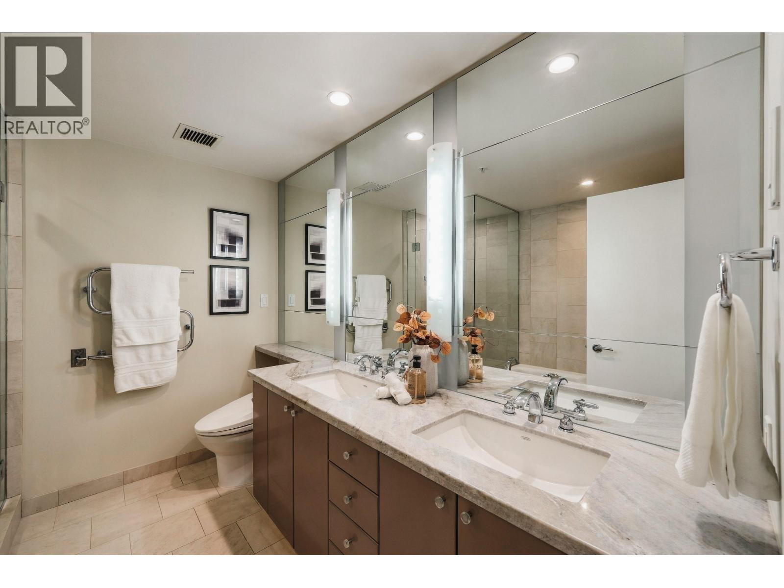 2602 1281 W Cordova Street Property Photo 25