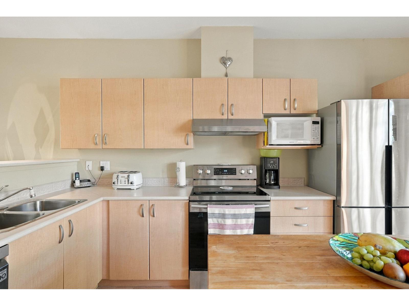 49 18828 69 Avenue Property Photo 8