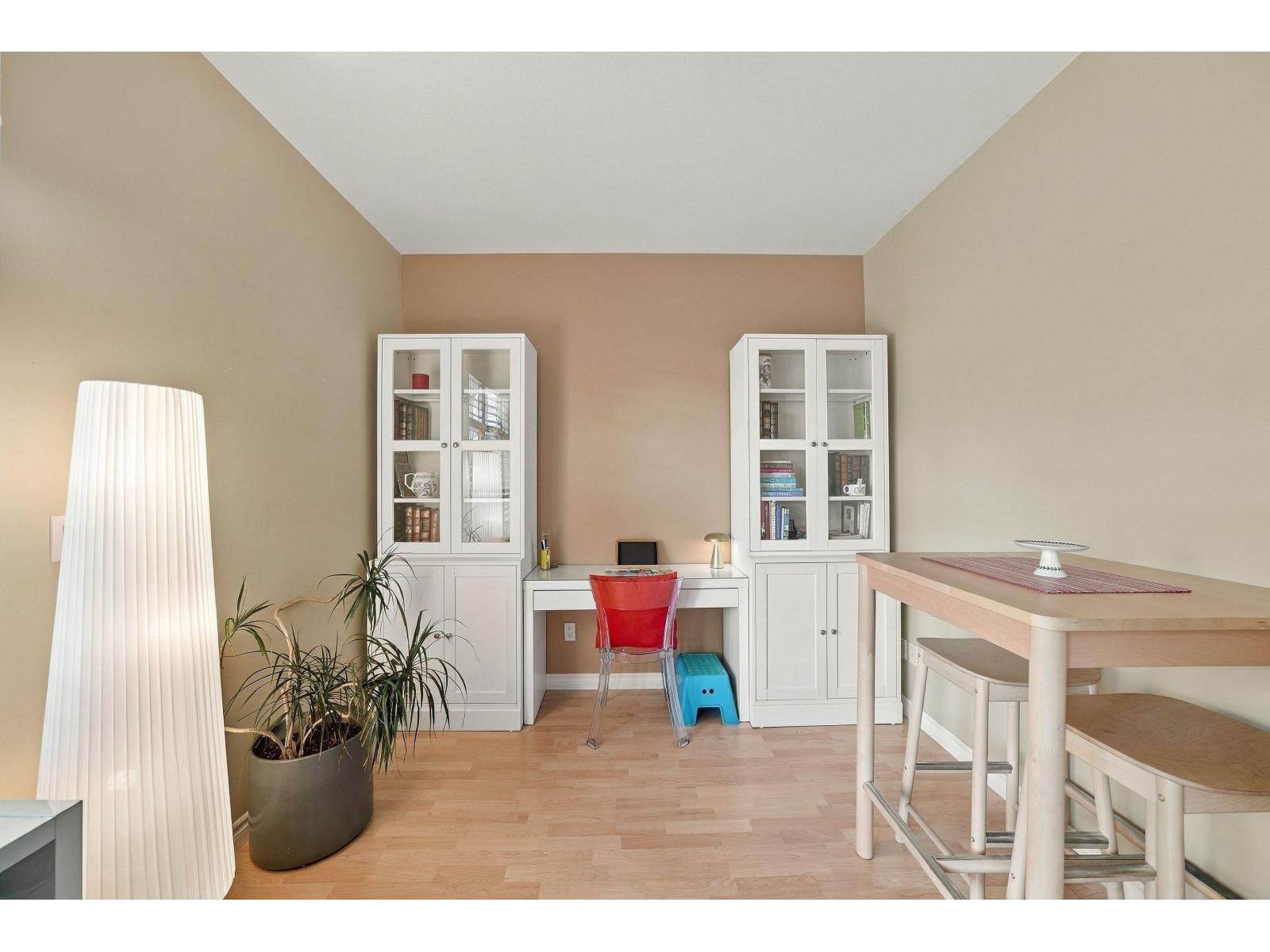 49 18828 69 Avenue Property Photo 9