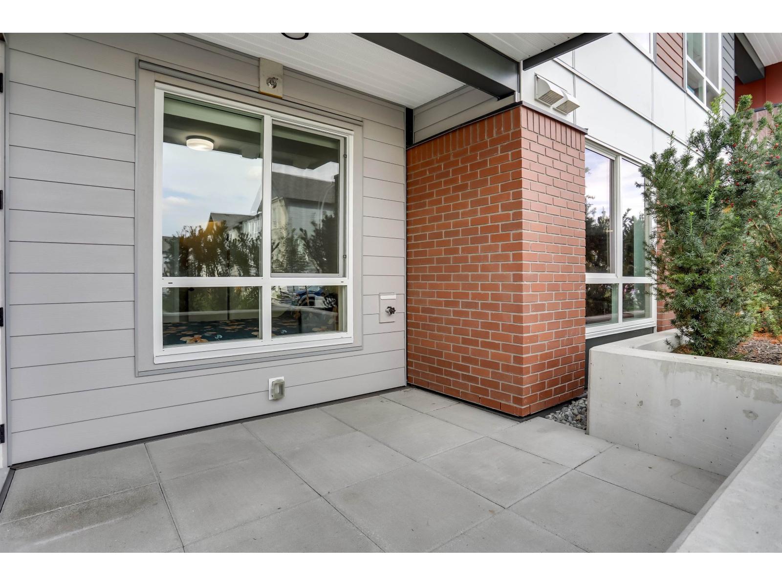 217 8117 200a Street Property Photo 17