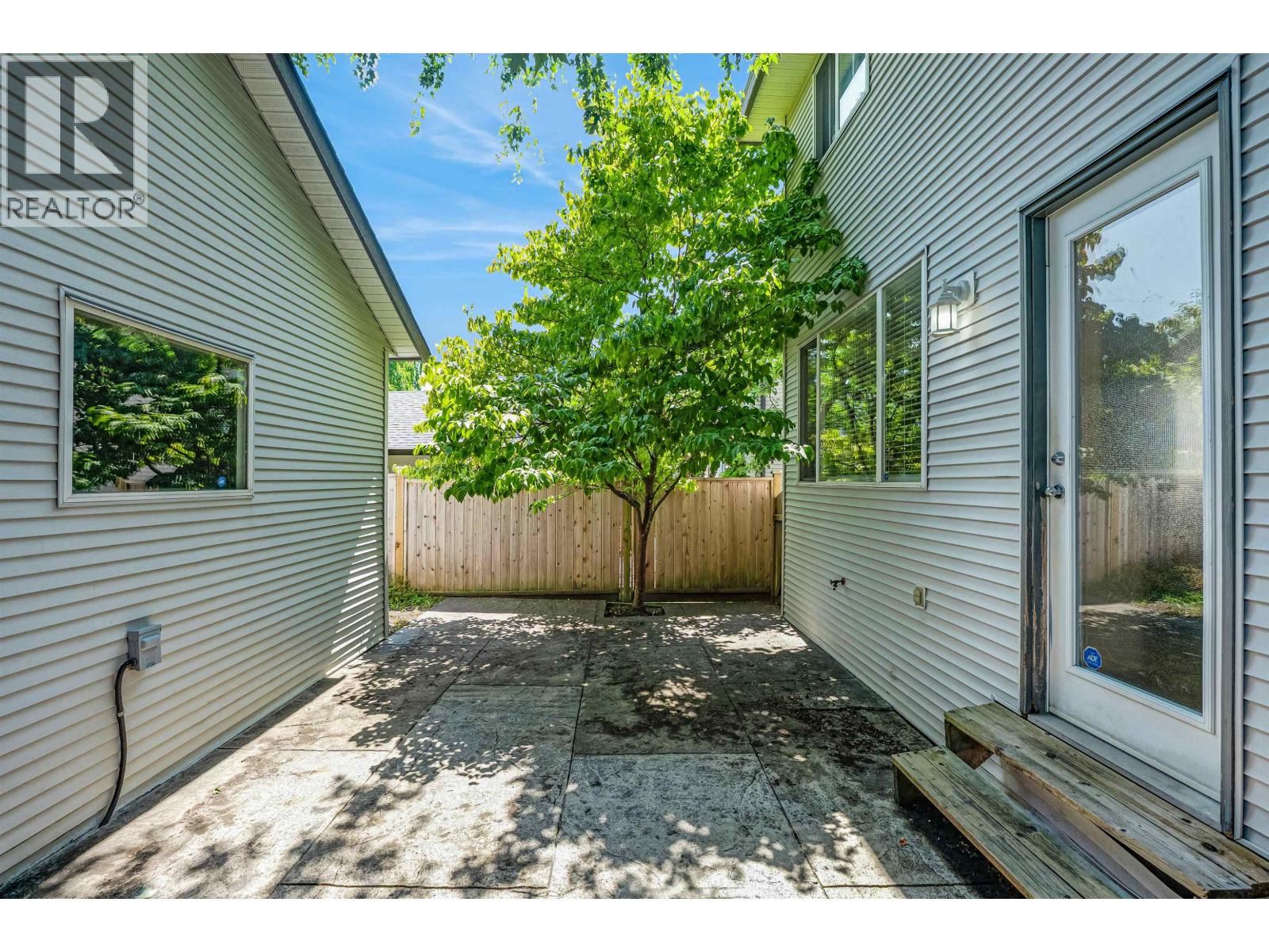 10280 242b Street Property Photo 27