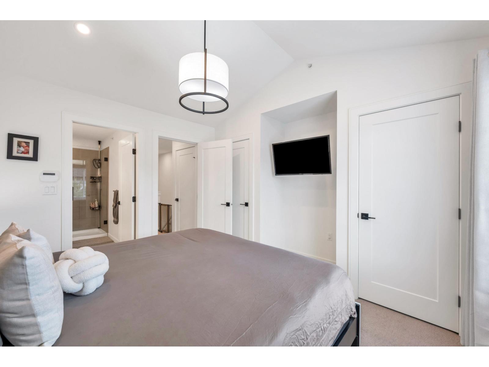 104 7967 197 Street Property Photo 15