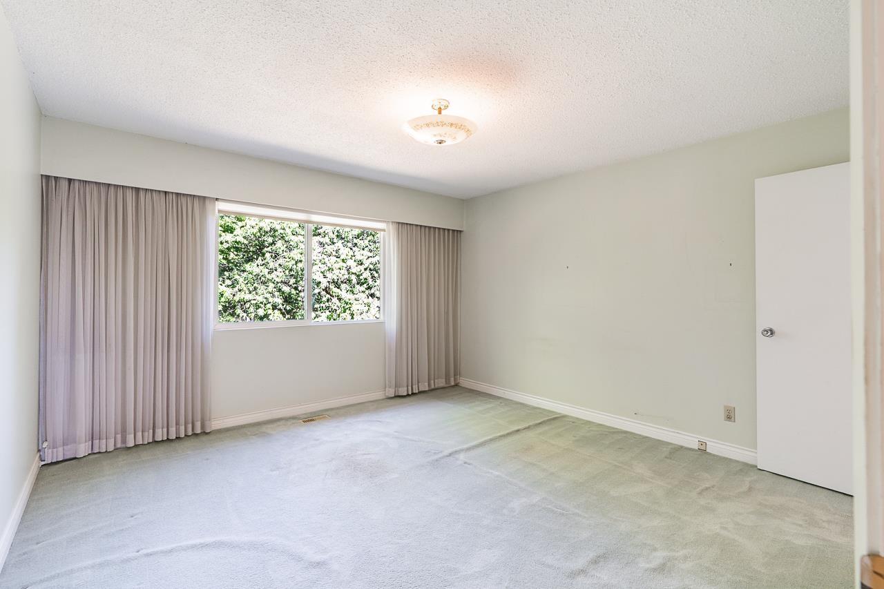 5462 Bakerview Drive Property Photo 15