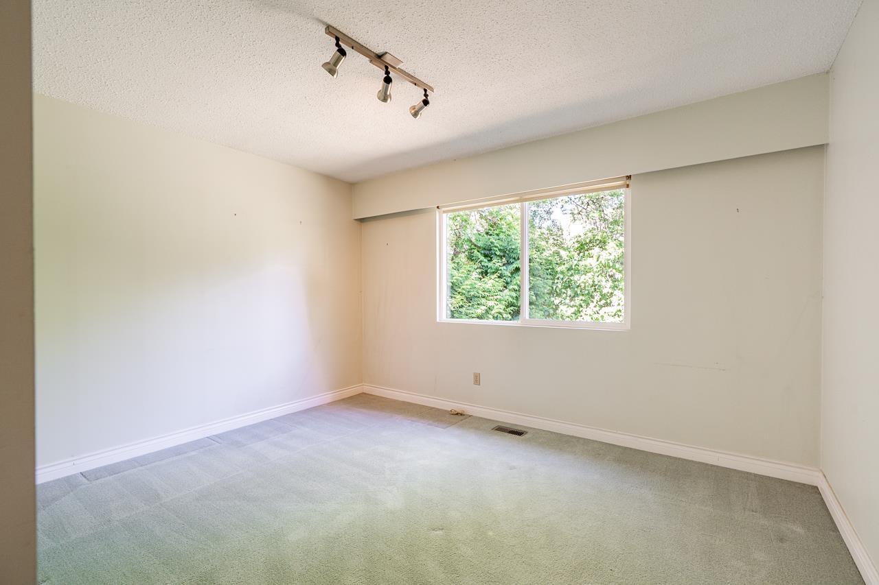5462 Bakerview Drive Property Photo 19
