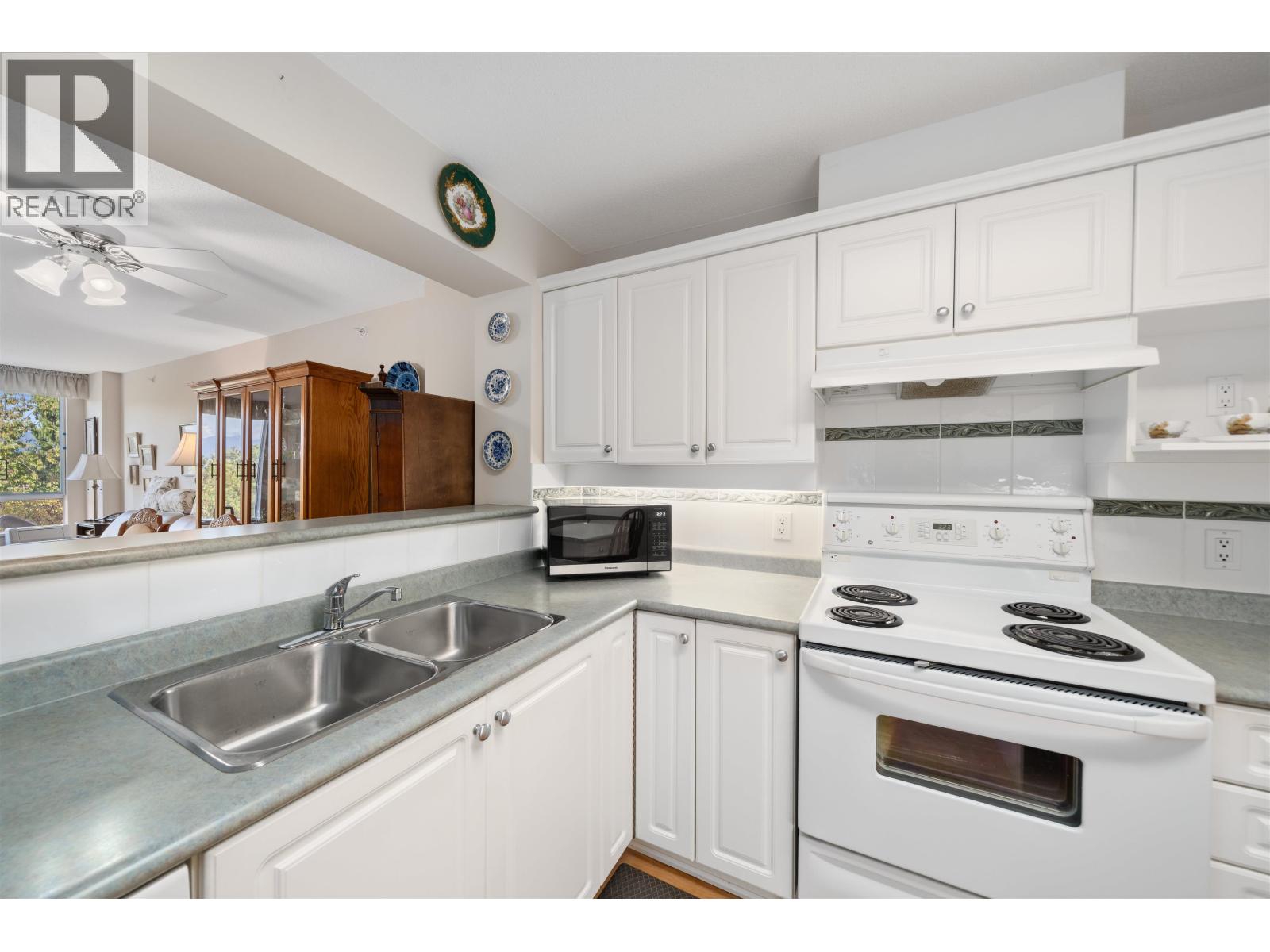 509 12148 224 Street Property Photo 6