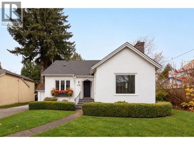 438 Fourth Street Property Photo 1