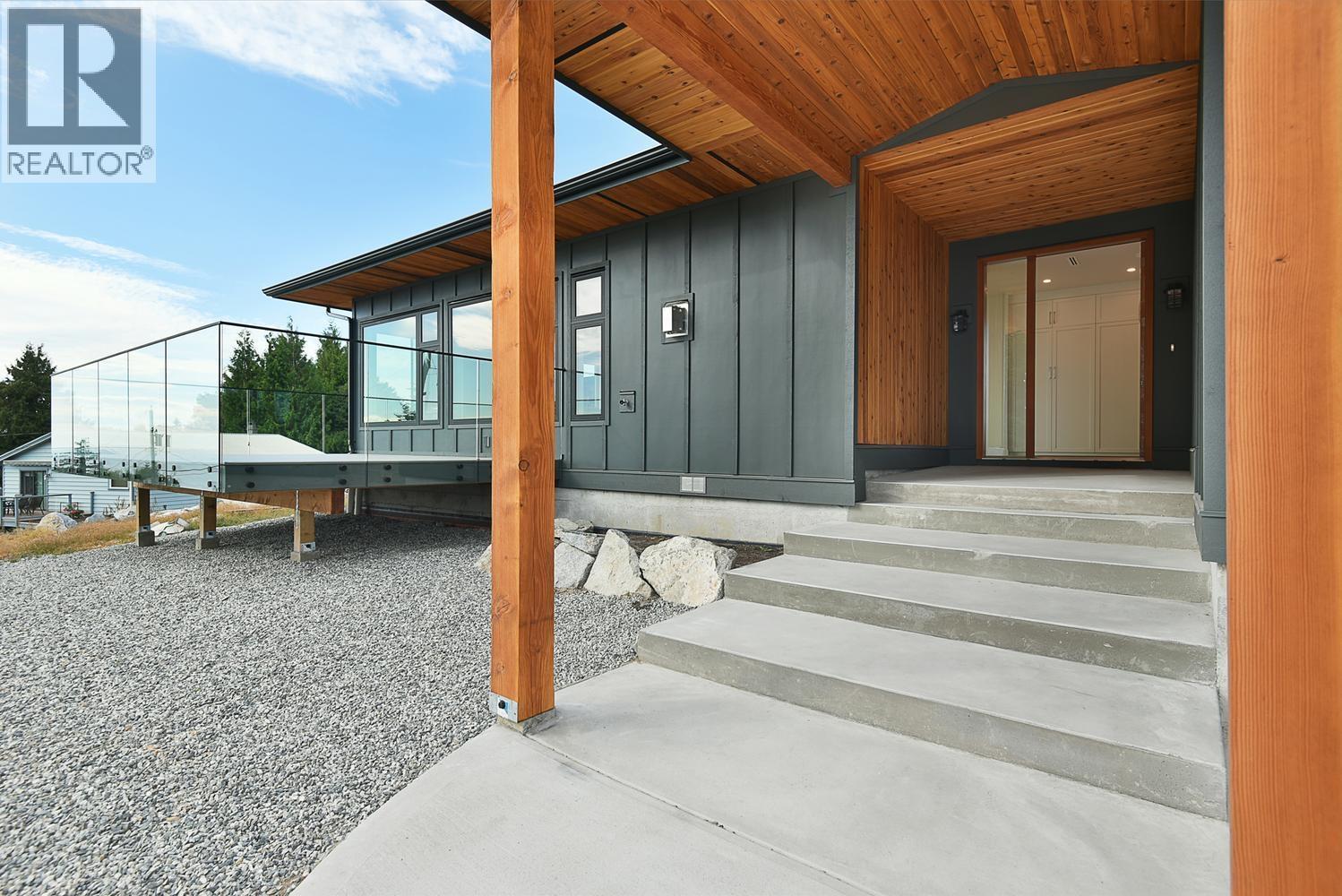 5112 Chapman Road Property Photo 2