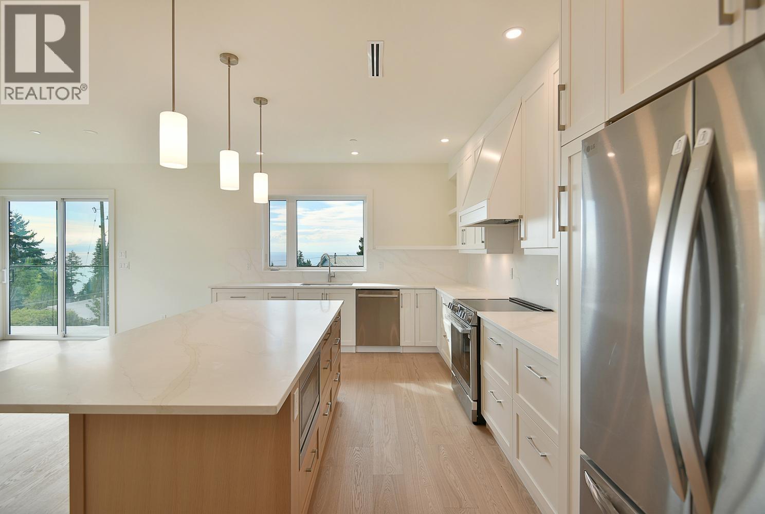 5112 Chapman Road Property Photo 9