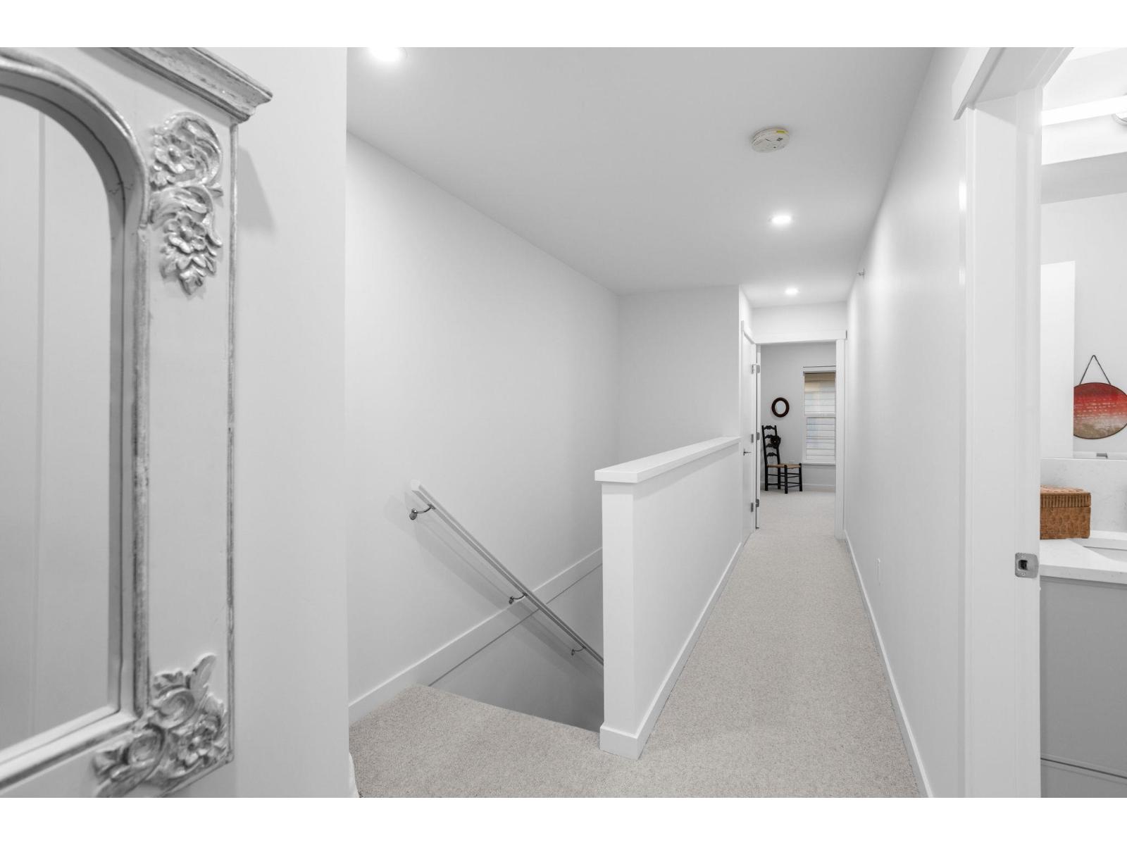 30 9122 King Street Property Photo 29