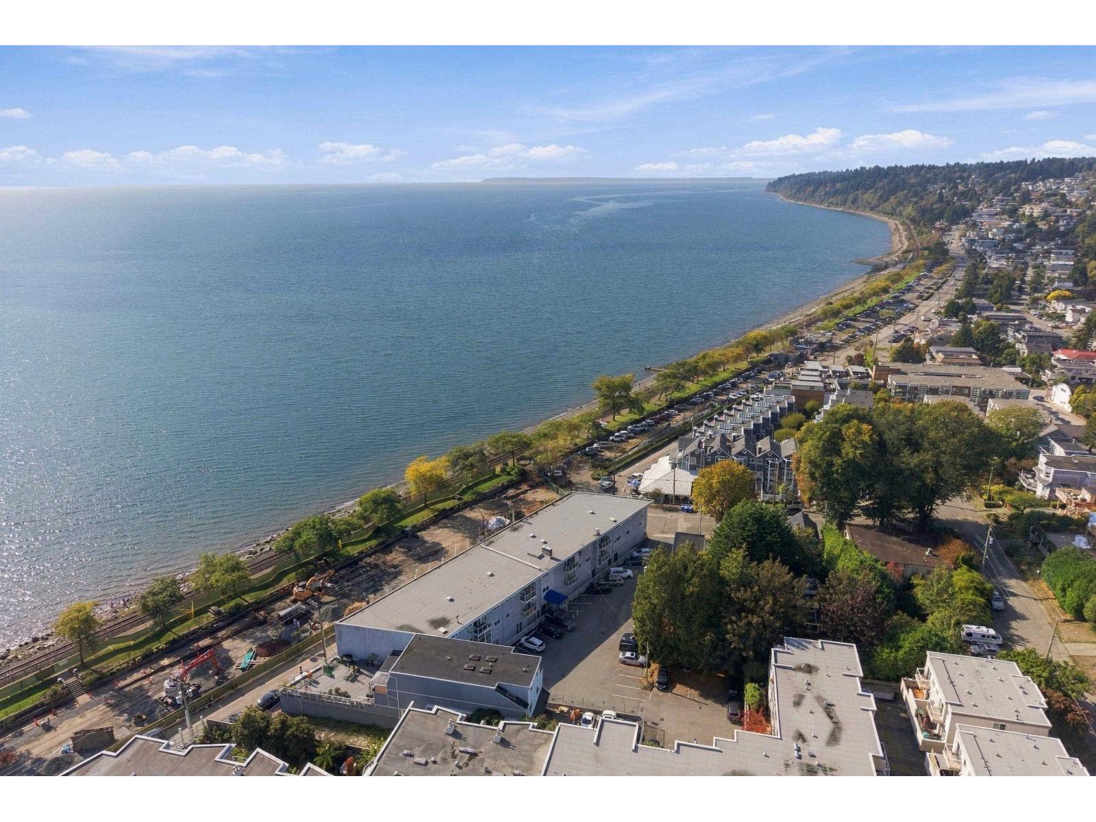 106 14881 Marine Drive Property Photo 19